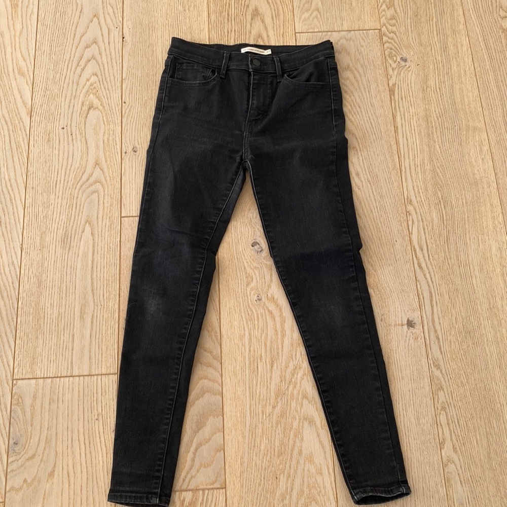 Levi’s 720 High Rise Super Skinny